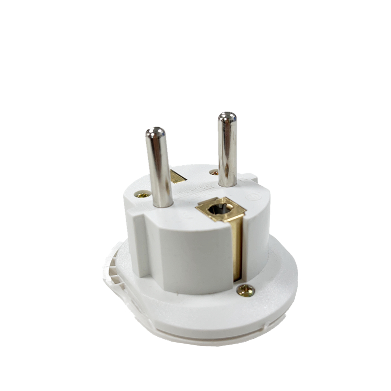 Convertitore universale per sp - Travel Adapter Universal recensione e prezzo