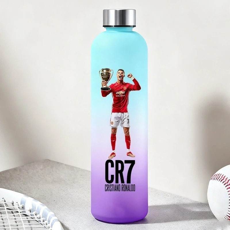 Bottiglie d'acqua CR7 da 900 m - Travel Accessories For Kids recensione e prezzo