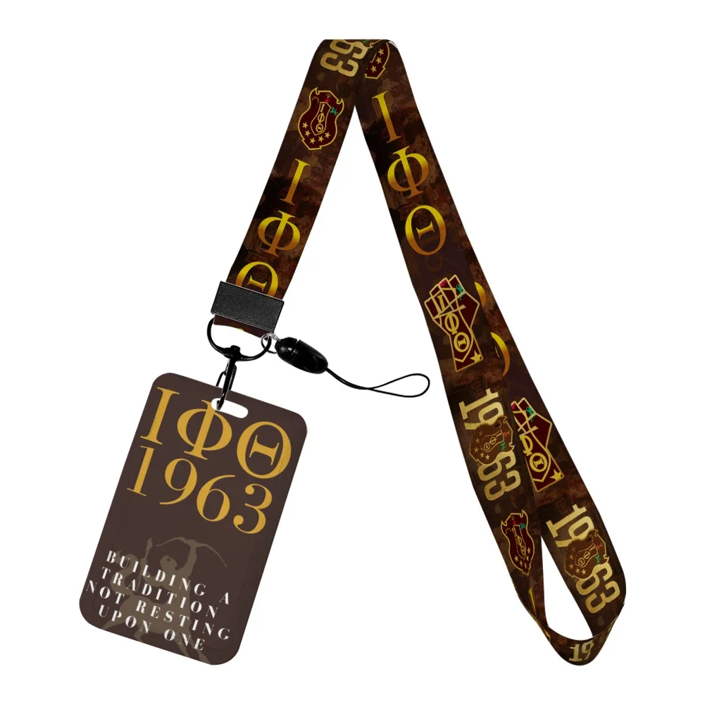 Portachiavi in PVC Iota Phi Th - Travel Accessories Disney recensione e prezzo